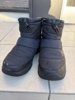 Item thumbnail for item 98b5b8a6-4a70-4da8-84c0-79e8e14658ca