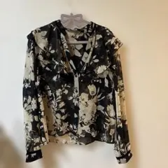 まみまみちゃん様ご専用　ZARA 花柄フリル長袖ブラウス S