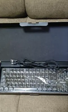 ROCCAT VULCAN TKL PRO ゲーミングキーボード 本体のサムネイル