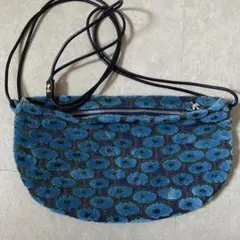 Item thumbnail for item 9b7d8bd2-25ff-4601-aa65-8029052e5f45