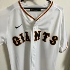 GIANTS ユニフォーム　岡本和真