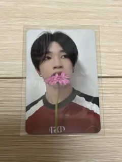 Item thumbnail for item 7f9f6280-ca1a-4fca-94e0-aca40034f600