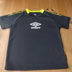 umbro 黒✕黄色　Tシャツ