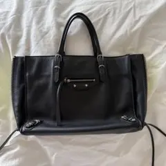 BALENCIAGA ペーパー ハンドバッグ ブラック ネオンイエローのサムネイル