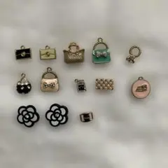 ハンドメイド素材　バッグ型・花型チャームセット