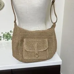 ベージュ 編み物 ショルダーバッグ
