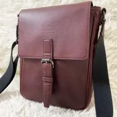 BURBERRY BLACK LABEL ショルダーバッグ　フラップ　レザーのサムネイル