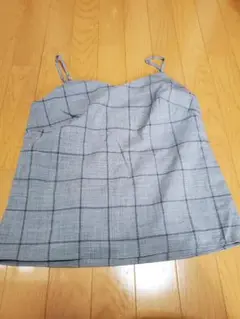 タンクトップ キャミソール