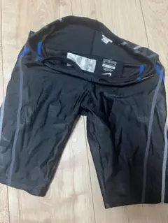 Nike ブラック水着 男の子用　130センチ