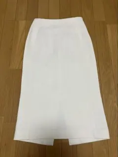 tomorrowland collection オフホワイト タイトスカートのサムネイル