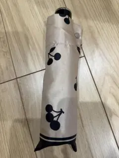 YVES SAINT LAURENT 雨傘 チェリー柄 ベージュのサムネイル