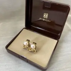 ビンテージ　ジバンシー　イヤリング　パール　リボン