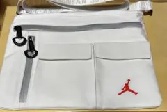 Jordan エアジョーダン ホワイト サコッシュのサムネイル
