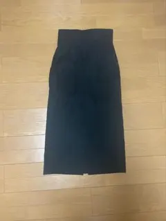 黒 タイトスカート ひざ丈 後ろスリット