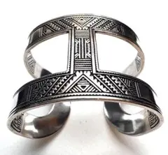 Item thumbnail for item 1cc9cd4d-02d5-4deb-8909-8a3f51f07de5