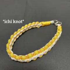 黄色×白　パラコード　ハンドメイド　スマホ　ハンドストラップ