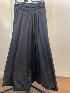 ジャスグリッティー黒バルーンフレアスカート