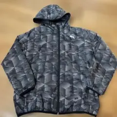 美品！PUMA 幾何学模様 フード付きジャケット　150 160