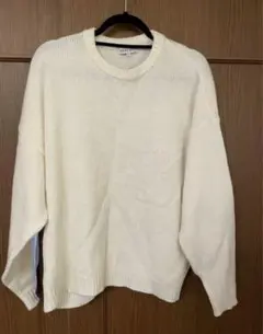新品 特大値下 フリークスストア ニット GU オフホワイト ユニクロのサムネイル