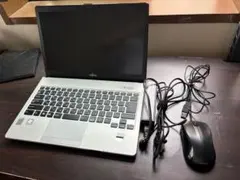 富士通LIFEBOOK S935/K Corei5 SSD128メモリ 10GBのサムネイル