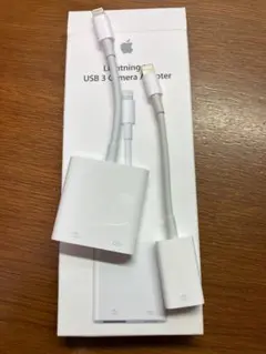 Apple Lightningコネクタ カメラアダプタ 2種類のサムネイル