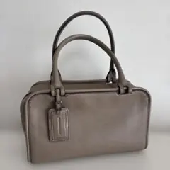 美品.現行] MOTHERHOUSE マザーハウス アーチロングウォレット - メルカリ