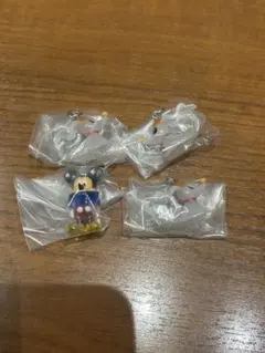 ミッキーマウスゼロめじるしアクセサリー目印キーホルダー ガチャガチャ ディズニー
