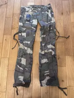 Hollister ミリタリーカーゴパンツ 迷彩柄　サイズS