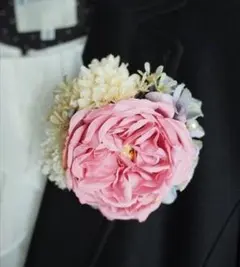くっきりピンクのバラのコサージュ　卒業式・入学式・セレモニー