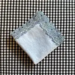 近沢レース店　タオルハンカチ　ネモフィラ　アクアブルー