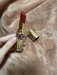 イヴサンローラン ルージュ ヴォリュプテ シャインNo.83