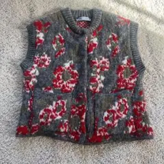 最終値下げ　ZARA ニットベスト　花柄