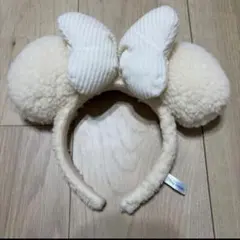 ミニーちゃん カチューシャ　ボア　もこもこ　ディズニー　ホワイト