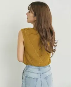 【新品・未使用】リップサービス　ノースリーブニットのサムネイル