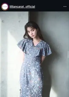 [極美品］Lillian carat ラインフラワーフリルワンピース 白