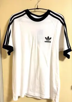 adidas Tシャツ　新品