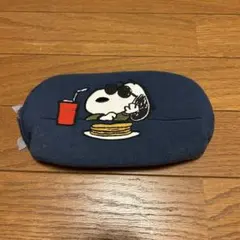 スヌーピー刺繍キャンバスポーチ