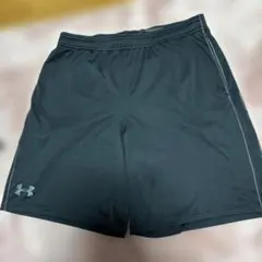 Under Armour ブラックショートパンツ XL