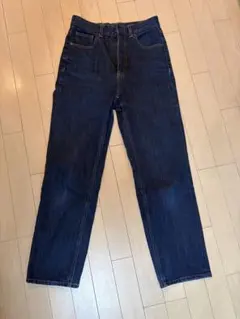 ハイウエスト ストレートデニム