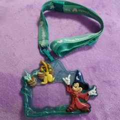 東京ディズニーランド ミッキー ストラップ付きカードケース