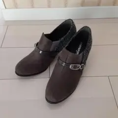 パンプス
