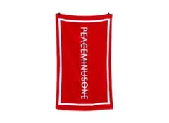 peaceminusone ビーチタオル　赤　レッド　RED peaceminusone ビーチタオル 赤 レッド RED - メルカリ