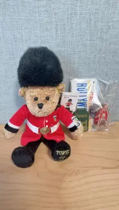 イギリス衛兵制服 テディベア と外国お土産セット