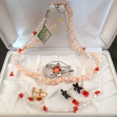 遺品整理　生前整理アクセサリーまとめ売り　ネックレス　ブローチ　イヤリング