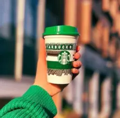 スターバックス　限定デザイン　リユーザブルカップ　新品未使用