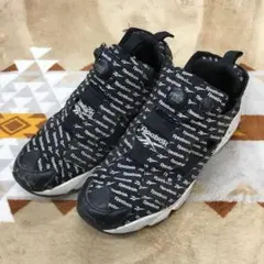 Reebok リーボック インスタポンプフューリー スニーカー ロゴ総柄