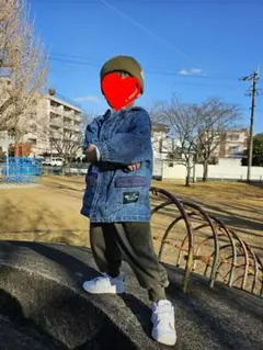 Item thumbnail for item d2f53845-57d4-4ec1-b142-c8f4d7ca3a5f