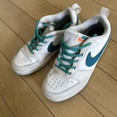 19センチ スニーカー