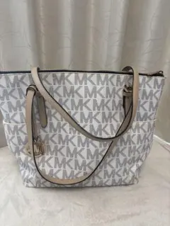 Michael Kors ロゴトートバッグ