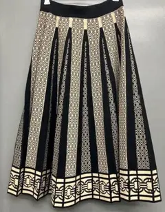 Item thumbnail for item 3efcd132-9ee2-4198-b76e-7b6d2cbf6511